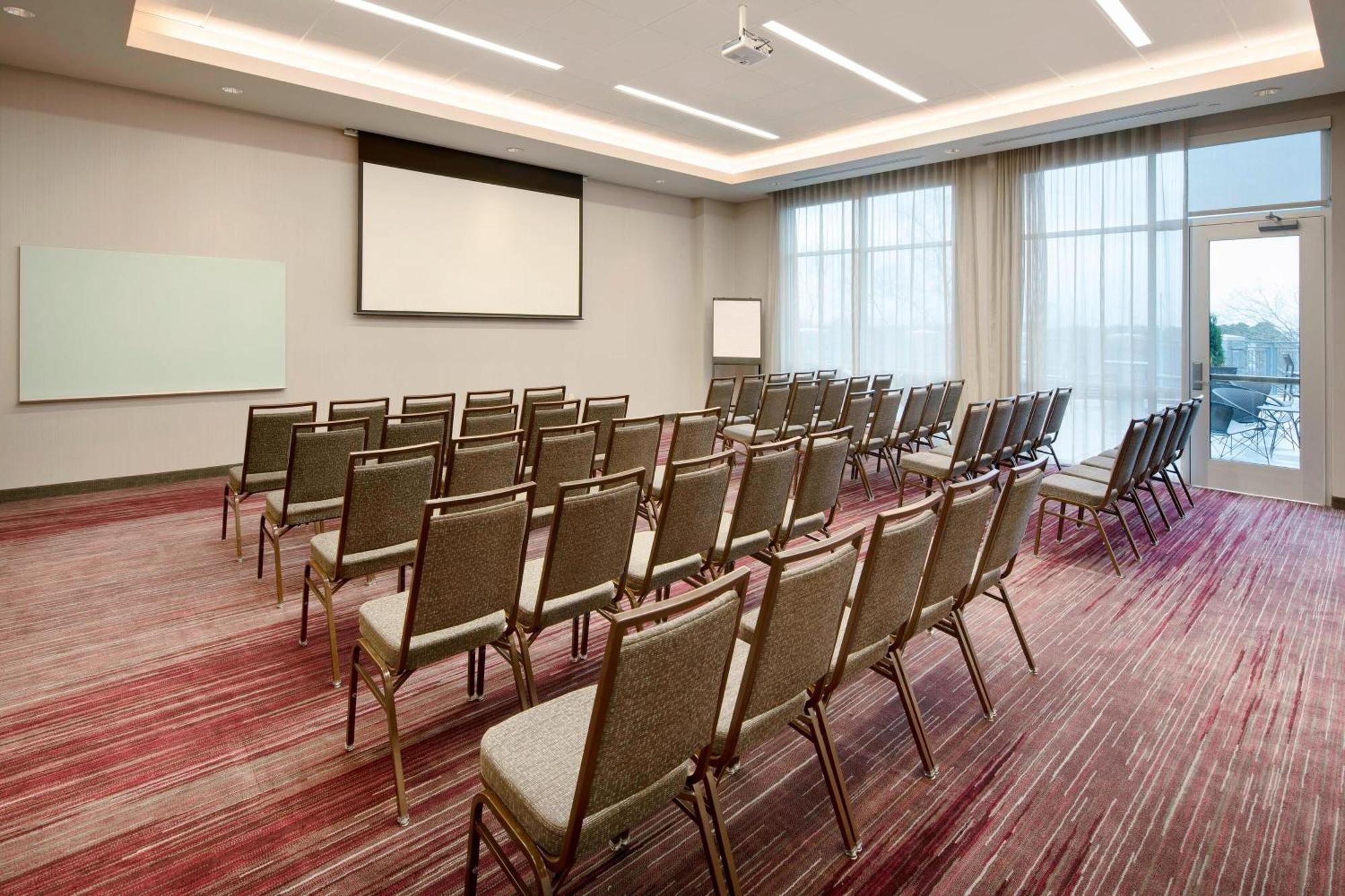 Courtyard By Marriott Atlanta Vinings/Galleria Smyrna Dış mekan fotoğraf